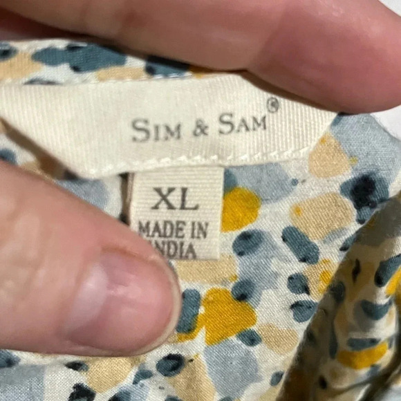 Sim and Sam floral v-neck, smocked waist, cropped, elbow sleeve blouse XL - Picture 4 of 10